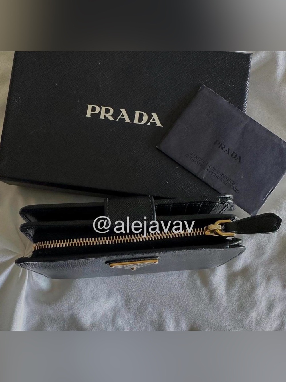 Prada Black Saffiano Leather Compact Zip Wallet with Gold Logo - Picture 2 of 4